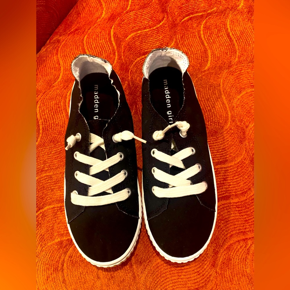 Madden Girl canvas sneakers